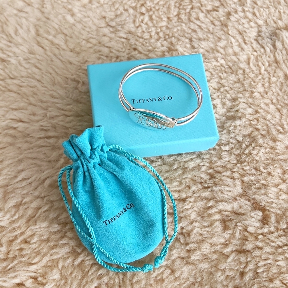 Beautiful Vintage Tiffany & Co. Sterling Bracelet in Original Pouch/Box